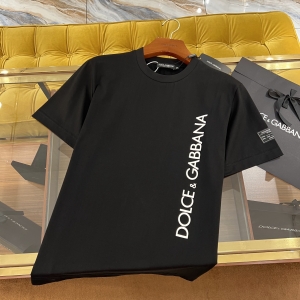 dolce & gabbana short-sleeved t-shirt with vertical logo print