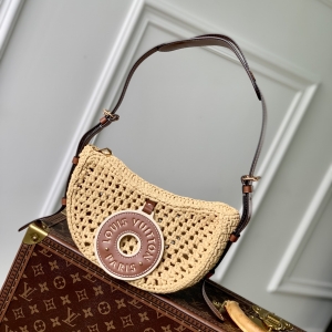 lv louis vuitton croissant mm bag #m24811