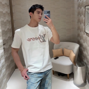 lv louis vuitton embroidered short-sleeved t-shirt