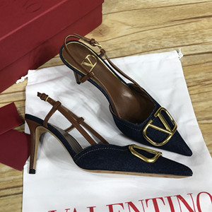 valentino vlogo signature slingback pump shoes