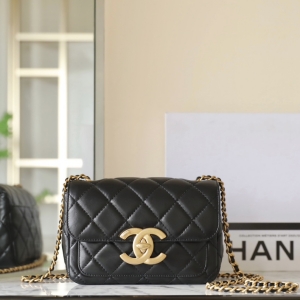 chanel mini flap bag