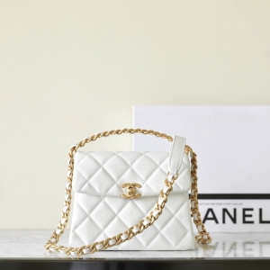 chanel 31 ruecambon shoulder bag