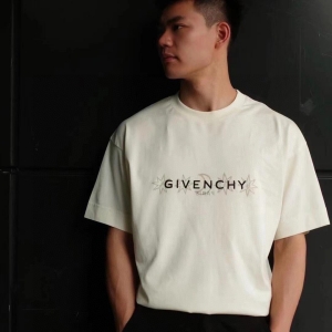 givenchy reverse t-shirt in cotton with tarot print
