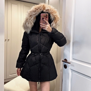 moncler loriot short down jacket