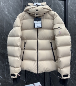 moncler montgetech short down jacket