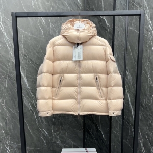 moncler maire short down jacket