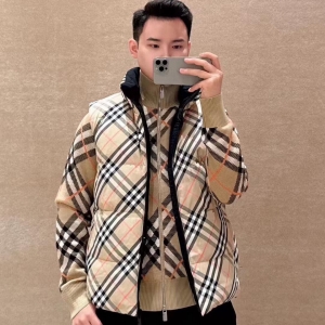 burberry reversible check nylon padded gilet