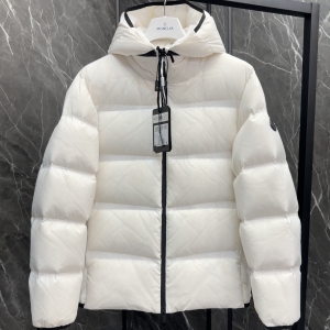 moncler masac short down jacket